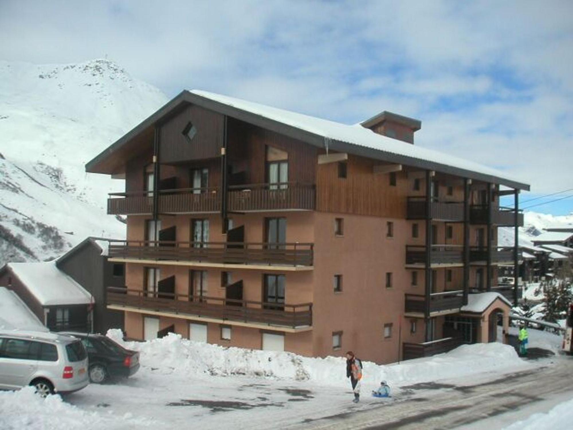 Studio Cabine Classique Aux Menuires, Proche Des Pistes - Fr-1-344-1228 سان-مارتن-دي-بيفيل المظهر الخارجي الصورة